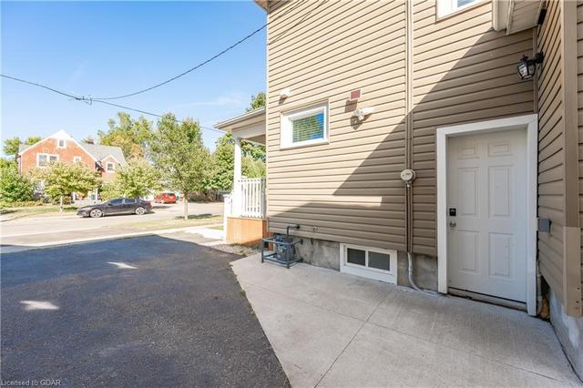 56 Maple Street, House detached with 3 bedrooms, 1 bathrooms and 2 parking in St. Catharines ON | Image 43