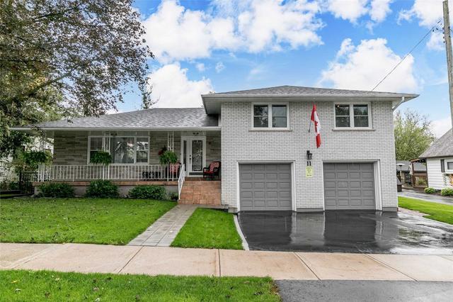 11 Richmond St W, House detached with 3 bedrooms, 2 bathrooms and 4 parking in New Tecumseth ON | Image 1
