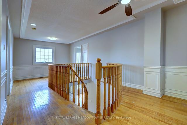8 St. Mark Pl, House detached with 4 bedrooms, 4 bathrooms and 6 parking in Brampton ON | Image 10