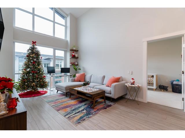 507 - 2632 Library Lane, Condo with 2 bedrooms, 2 bathrooms and 1 parking in North Vancouver BC | Card Image