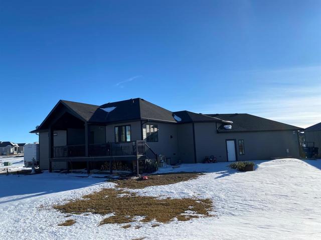 13 Grasslands Road, House detached with 5 bedrooms, 3 bathrooms and null parking in Taber MD AB | Image 42