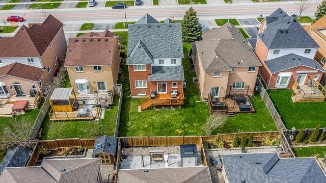 268 Hoover Park Dr, House detached with 4 bedrooms, 4 bathrooms and 6 parking in Whitchurch Stouffville ON | Image 33