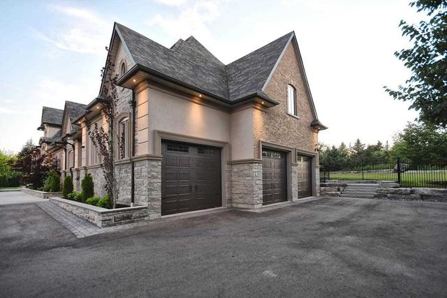 56 Di Nardo Crt, House detached with 5 bedrooms, 7 bathrooms and 14 parking in King ON | Image 34