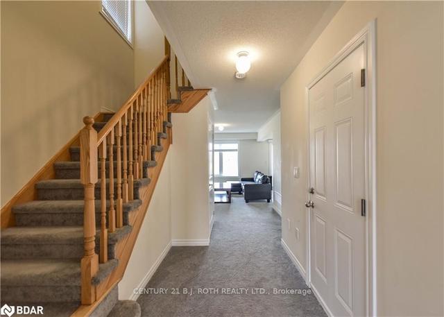 12 Todd Cres, House detached with 3 bedrooms, 6 bathrooms and 6 parking in Southgate ON | Image 36