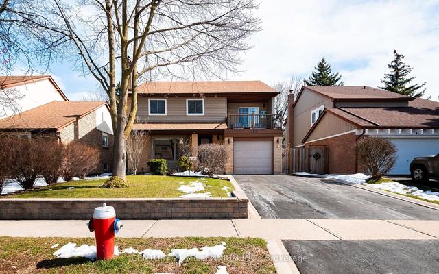 152 Royal Palm Dr, House detached with 4 bedrooms, 2 bathrooms and 4 parking in Brampton ON | Image 1