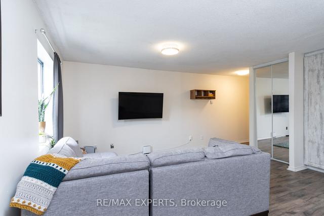 209 - 175 Hunter St E, Condo with 1 bedrooms, 1 bathrooms and 1 parking in Hamilton ON | Image 5