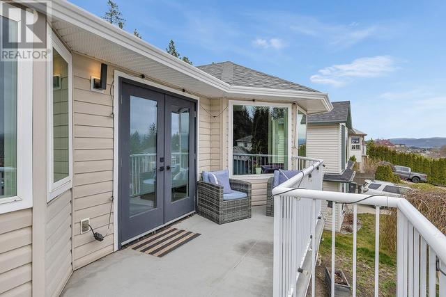 2688 Copper Ridge Drive, House detached with 4 bedrooms, 3 bathrooms and 2 parking in West Kelowna BC | Image 15