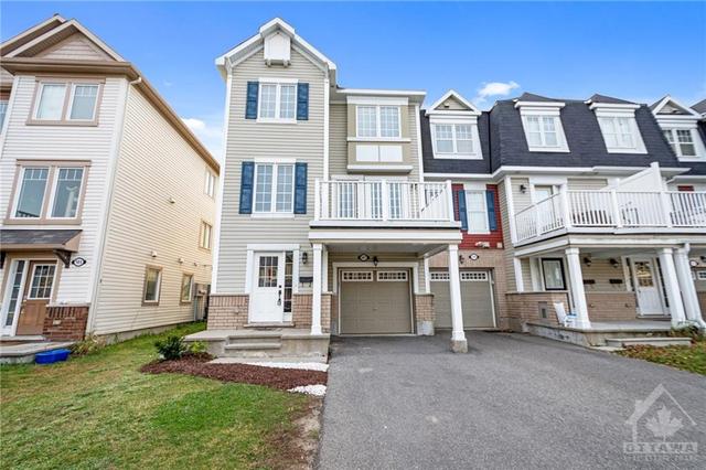 107 Eclipse Crescent, Townhouse with 3 bedrooms, 2 bathrooms and 3 parking in Ottawa ON | Card Image