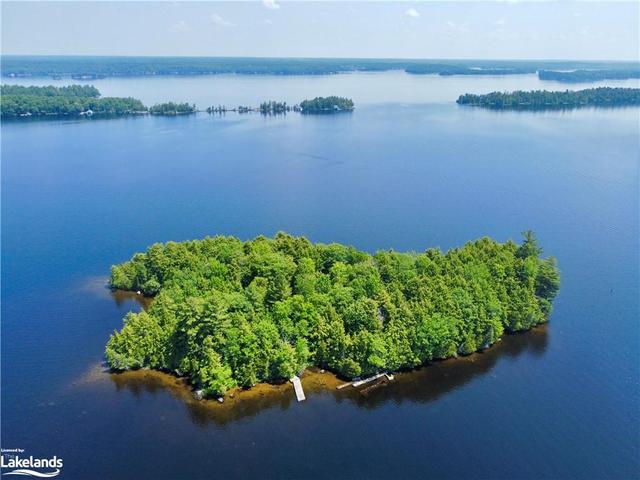 1 Cedar Island, House detached with 2 bedrooms, 0 bathrooms and null parking in Muskoka Lakes ON | Image 12