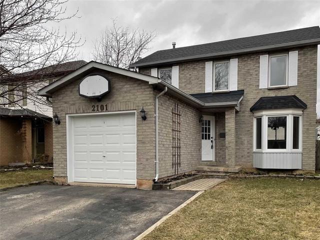 2101 Clipper Cres, House detached with 3 bedrooms, 3 bathrooms and 3 parking in Burlington ON | Image 1
