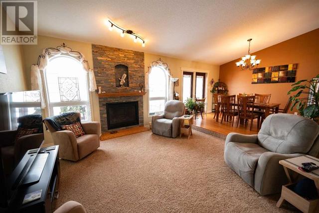 65016 Twp Rd442, House detached with 5 bedrooms, 3 bathrooms and 8 parking in Wainwright No. 61 AB | Image 18