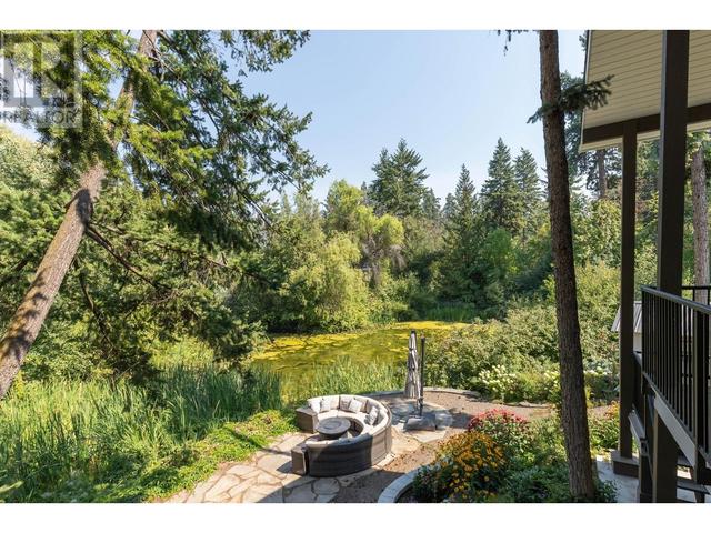 2455 Maquinna Road, House detached with 6 bedrooms, 4 bathrooms and 4 parking in Kelowna BC | Image 55