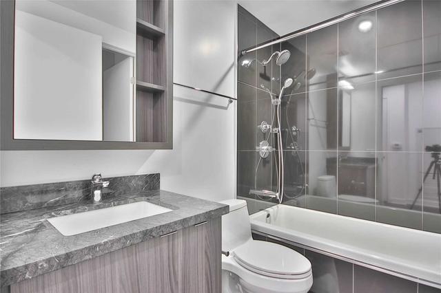 302 - 115 Blue Jays Way, Condo with 1 bedrooms, 1 bathrooms and 0 parking in Toronto ON | Image 11