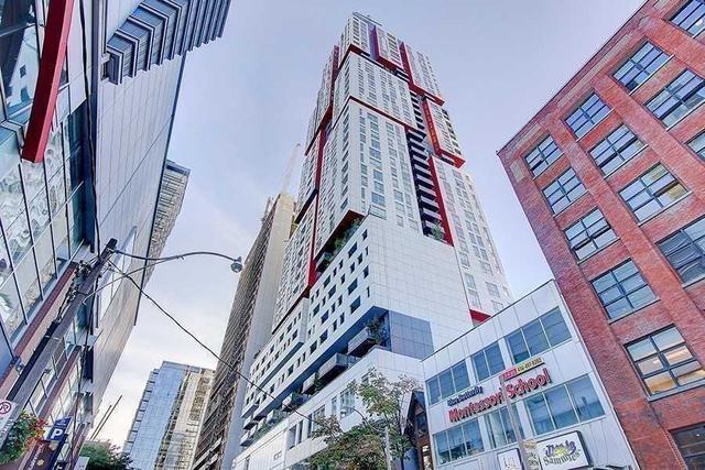 503 - 318 Richmond St W, Condo with 0 bedrooms, 1 bathrooms and 0 parking in Toronto ON | Card Image