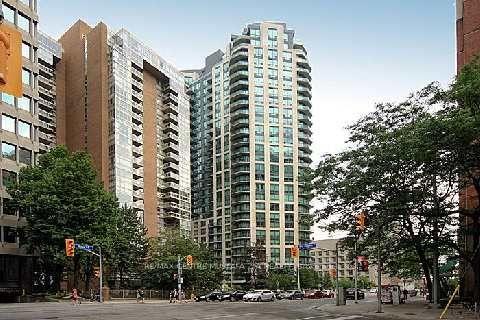 1903 - 300 Bloor St E, Condo with 2 bedrooms, 2 bathrooms and 1 parking in Toronto ON | Image 1