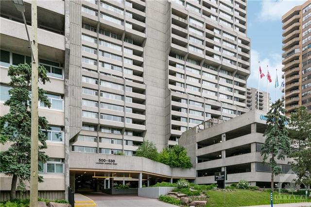 505 - 530 Laurier Avenue W, Condo with 2 bedrooms, 2 bathrooms and 1 parking in Ottawa ON | Image 2
