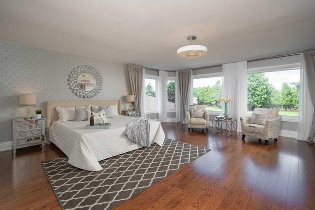 47 Dean Pl, House detached with 4 bedrooms, 5 bathrooms and 20 parking in Vaughan ON | Image 14