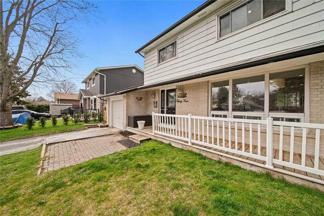 1434 Parkham Cres, House detached with 3 bedrooms, 3 bathrooms and 5 parking in Pickering ON | Image 37