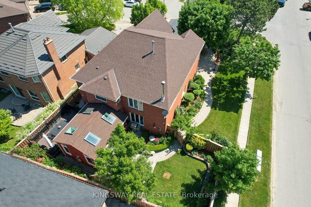 6 Osprey Crt, House detached with 5 bedrooms, 4 bathrooms and 8 parking in Cambridge ON | Image 35