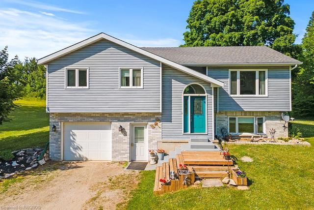 758441 Girl Guide Road, House detached with 3 bedrooms, 2 bathrooms and 11 parking in Georgian Bluffs ON | Image 6
