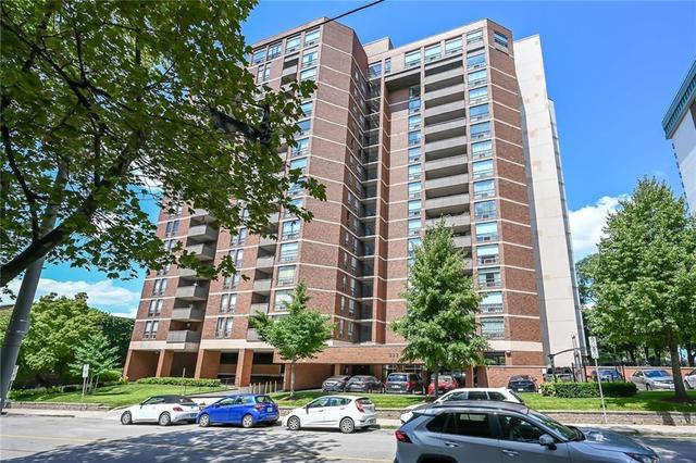 1602 - 222 Jackson Street W, Condo with 2 bedrooms, 1 bathrooms and 1 parking in Hamilton ON | Image 1