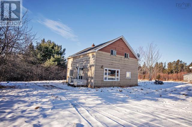 873 Kolbec Road, House detached with 4 bedrooms, 1 bathrooms and null parking in Cumberland, Subd. C NS | Image 2