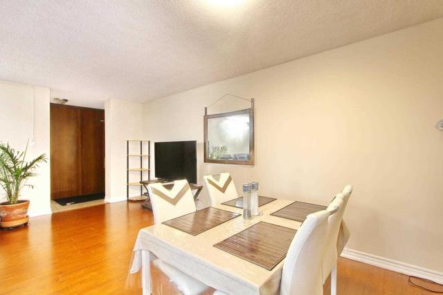 409 - 25 Kensington Rd, Condo with 2 bedrooms, 1 bathrooms and 1 parking in Brampton ON | Image 30