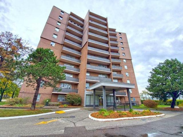 904 - 3065 Queen Frederica Dr, Condo with 1 bedrooms, 1 bathrooms and 1 parking in Mississauga ON | Image 1