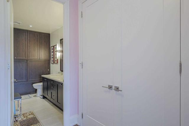 706 - 9 Stollery Pond Cres, Condo with 2 bedrooms, 2 bathrooms and 2 parking in Markham ON | Image 11