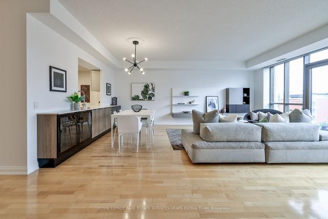 703 - 3 Mcalpine St, Condo with 2 bedrooms, 2 bathrooms and 1 parking in Toronto ON | Image 25