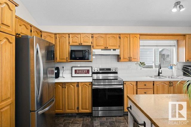 1196 Joyce Rd Nw, House detached with 3 bedrooms, 3 bathrooms and 4 parking in Edmonton AB | Image 10