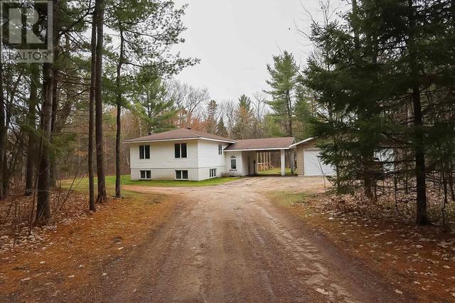 107 Fournier Rd, House detached with 4 bedrooms, 2 bathrooms and null parking in Sault Ste. Marie ON | Image 38