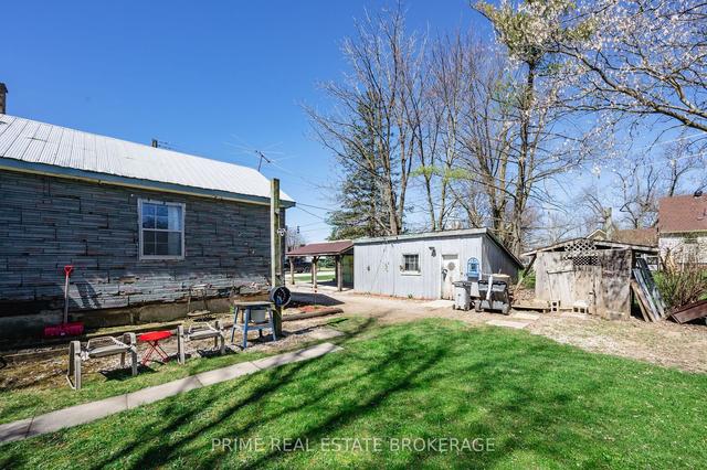 262 Prince Arthur St, House detached with 2 bedrooms, 1 bathrooms and 2 parking in South Huron ON | Image 28