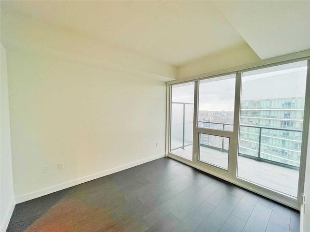 4001 - 95 Mcmahon Dr, Condo with 2 bedrooms, 2 bathrooms and 1 parking in Toronto ON | Image 13