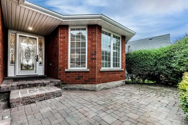 181 Essex Point Dr, House detached with 3 bedrooms, 3 bathrooms and 6 parking in Cambridge ON | Image 12