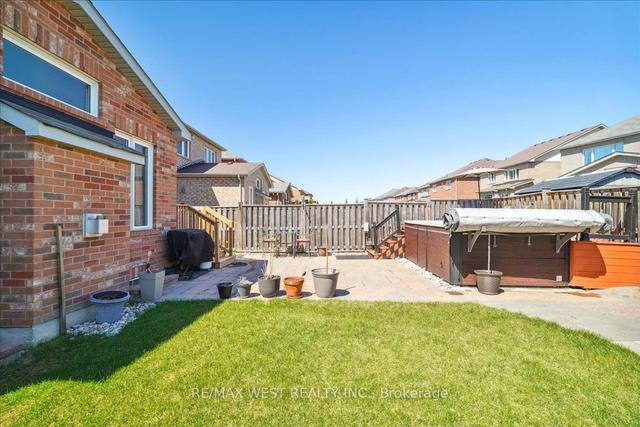 54 Blue Dasher Blvd, House detached with 4 bedrooms, 3 bathrooms and 4 parking in Bradford West Gwillimbury ON | Image 9