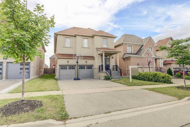 233 Rivermill Cres, House detached with 5 bedrooms, 5 bathrooms and 5 parking in Vaughan ON | Image 1