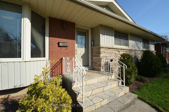29 Harcove St, House detached with 3 bedrooms, 1 bathrooms and 4 parking in St. Catharines ON | Image 12