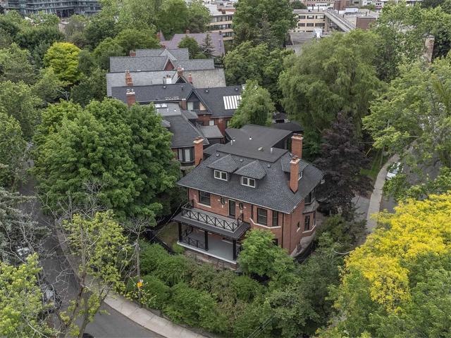 10 Rosedale Rd, House detached with 4 bedrooms, 7 bathrooms and 4 parking in Toronto ON | Image 15
