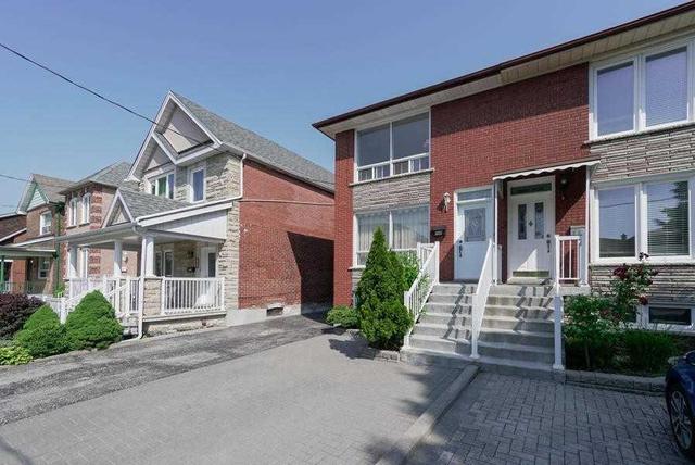 100 Peterborough Ave, House semidetached with 5 bedrooms, 3 bathrooms and 7 parking in Toronto ON | Image 1