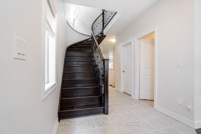 3901 Lodi Rd, House detached with 4 bedrooms, 3 bathrooms and 2 parking in Burlington ON | Image 35