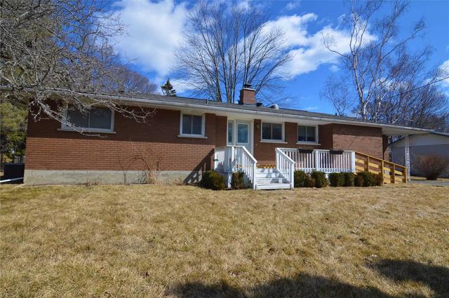 44 Hamilton Ave, House detached with 2 bedrooms, 2 bathrooms and 7 parking in Cobourg ON | Image 33