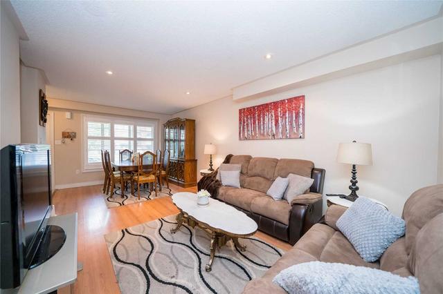 78 Bentley Cres, House attached with 3 bedrooms, 3 bathrooms and 3 parking in Barrie ON | Image 17