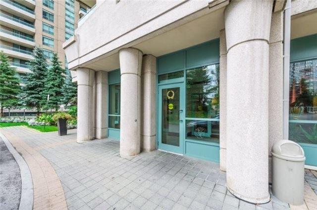 1001 - 3 Pemberton Ave, Condo with 1 bedrooms, 1 bathrooms and 1 parking in Toronto ON | Image 2