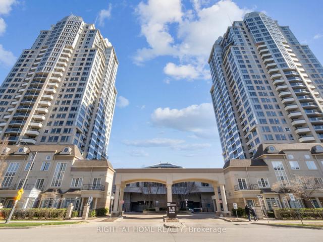 802 - 1 Rean Dr, Condo with 1 bedrooms, 1 bathrooms and 1 parking in Toronto ON | Image 1