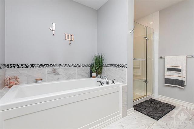 529 Chaperal Private, Townhouse with 2 bedrooms, 2 bathrooms and 2 parking in Ottawa ON | Image 23