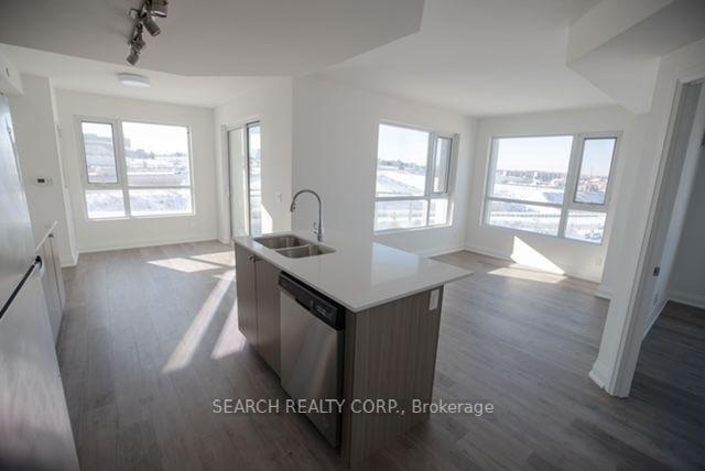 617 - 58 Lakeside Terr, Condo with 2 bedrooms, 2 bathrooms and 1 parking in Barrie ON | Image 3