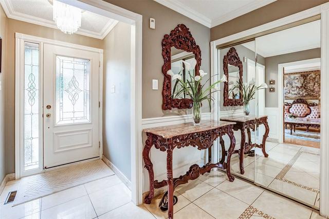 17 Mayberry Crt, House detached with 4 bedrooms, 4 bathrooms and 6 parking in Markham ON | Image 37