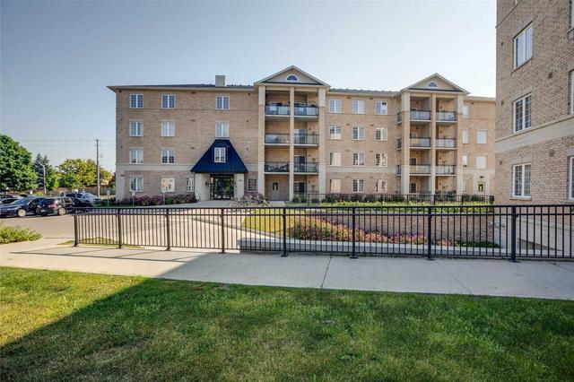 210 - 1083 Gordon St, Condo with 3 bedrooms, 2 bathrooms and 1 parking in Guelph ON | Image 23
