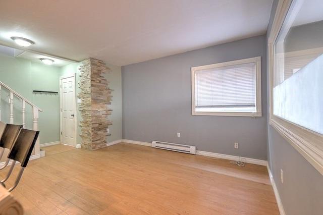 704 Jane St, House detached with 2 bedrooms, 3 bathrooms and 0 parking in Toronto ON | Image 31
